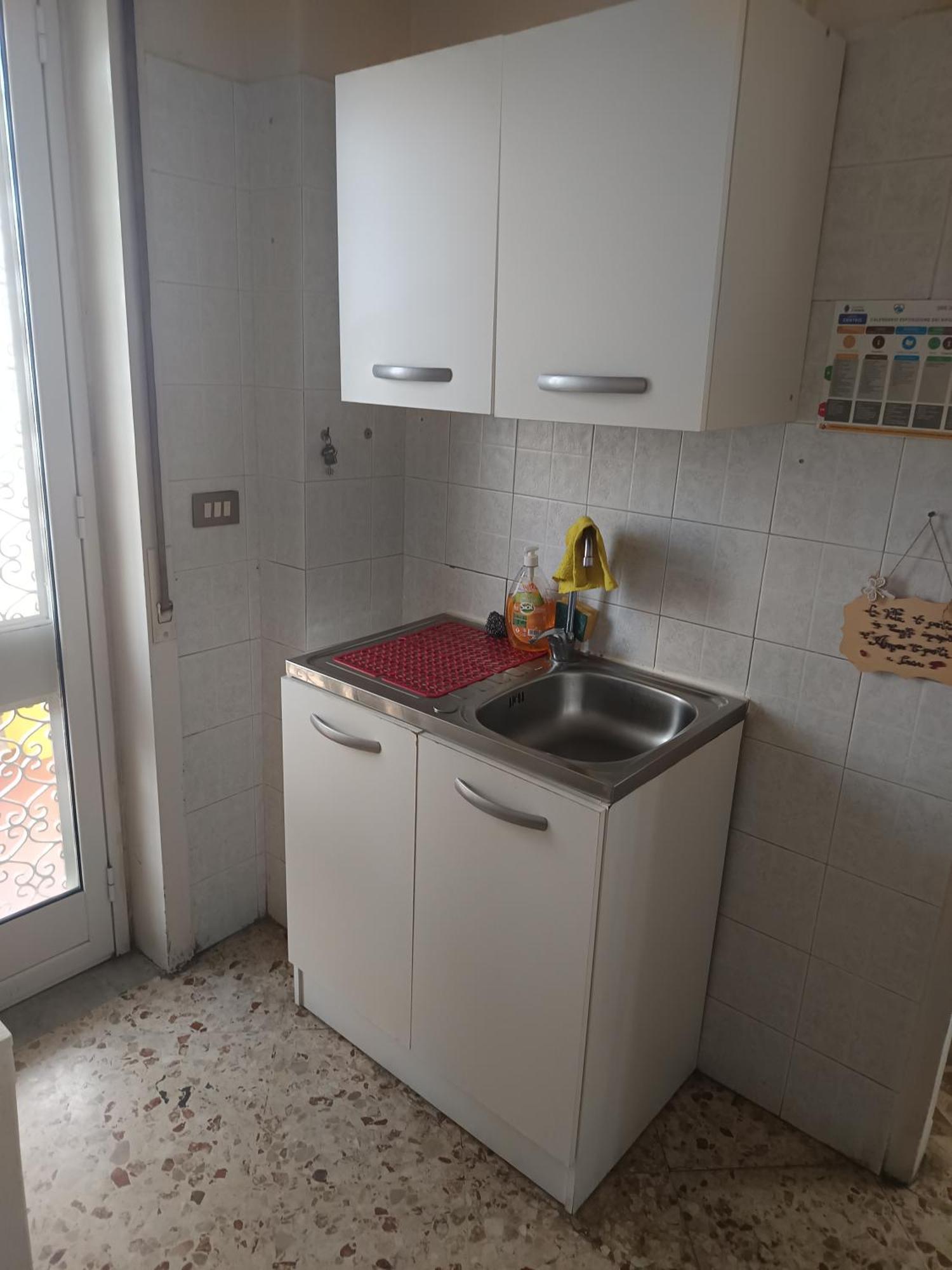 New Dawn Apartment, Turistico, Casa Per Vacanza, Tre Indipendenti Appartamento Aeroporto di Catania Fontana Rossa